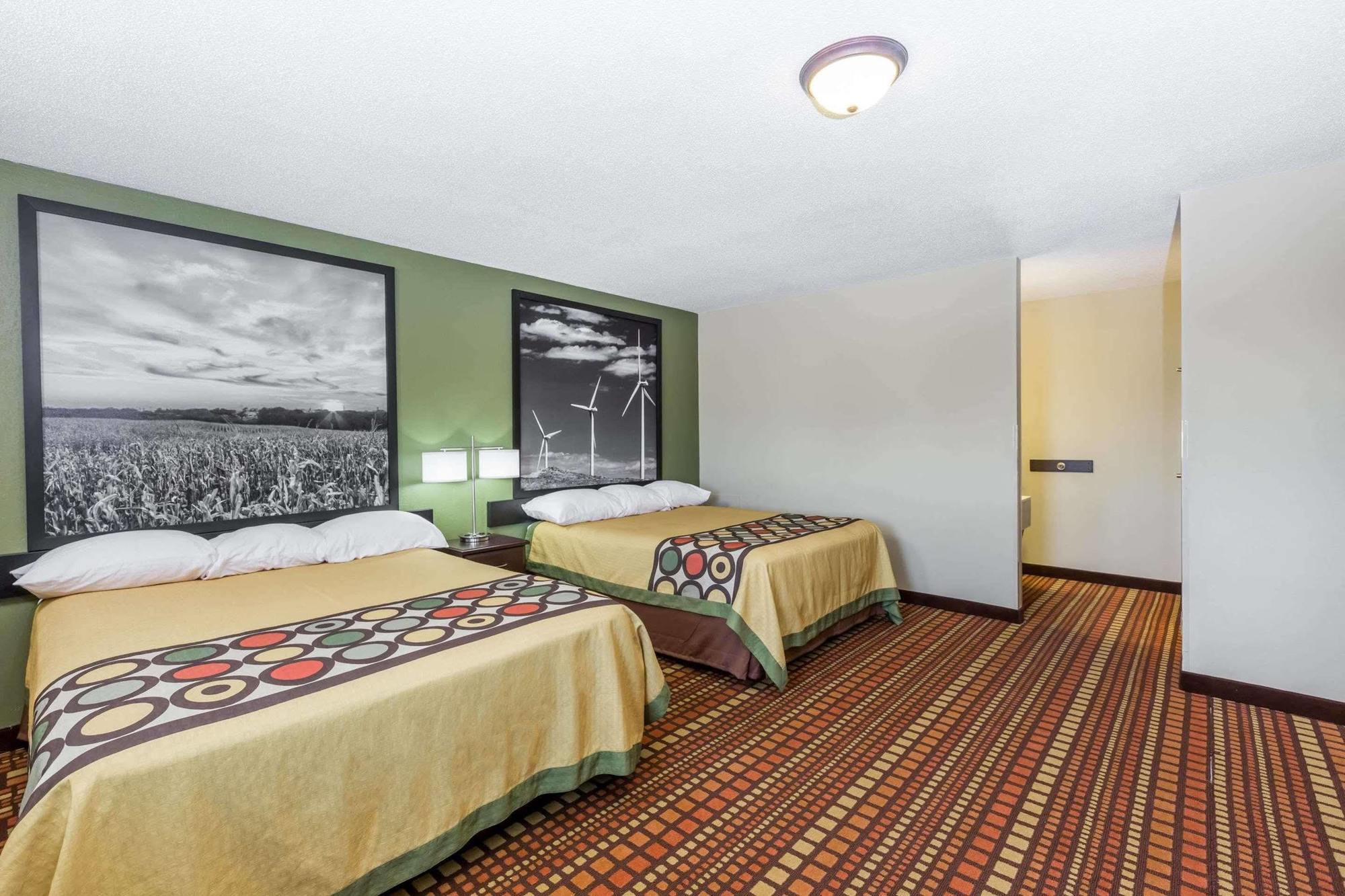 Hotel Super 8 By Wyndham Adair Ia Extérieur photo